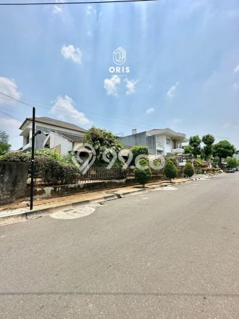 Kesempatan Memiliki Rumah LT 340m² / LB 200m² di Lokasi Strategis Pondok Indah, Jakarta Selatan Kesempatan Memiliki Rumah LT 340m² / LB 200m² di Lokasi Strategis Pondok Indah, Jakarta Selatan