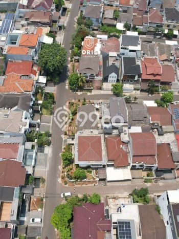 Kesempatan Memiliki Rumah LT 340m² / LB 200m² di Lokasi Strategis Pondok Indah, Jakarta Selatan Kesempatan Memiliki Rumah LT 340m² / LB 200m² di Lokasi Strategis Pondok Indah, Jakarta Selatan