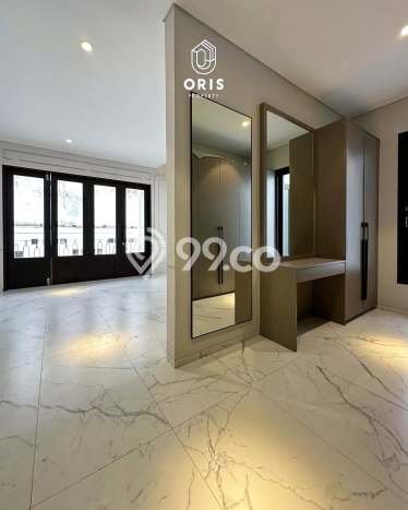 Rumah Kawasan Cipete, LT 225m², LB 420m² Rumah Kawasan Cipete, LT 225m², LB 420m²