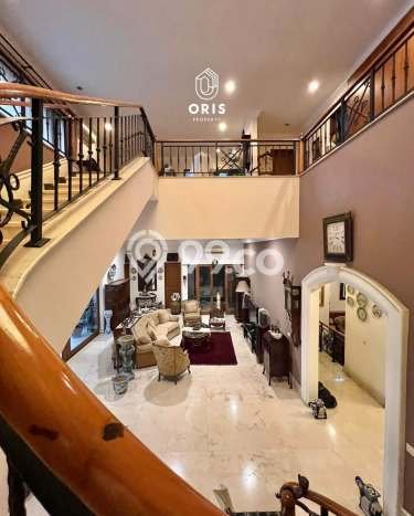 LIMITED OFFER! Rumah Berkualitas area Kebayoran Baru, Luas 587m² Bangunan 500m² LIMITED OFFER! Rumah Berkualitas area Kebayoran Baru, Luas 587m² Bangunan 500m²