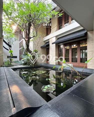 PRIME LOCATION! Rumah Berkembang di Kemang, Luas 1327m² Bangunan 1500m² PRIME LOCATION! Rumah Berkembang di Kemang, Luas 1327m² Bangunan 1500m²