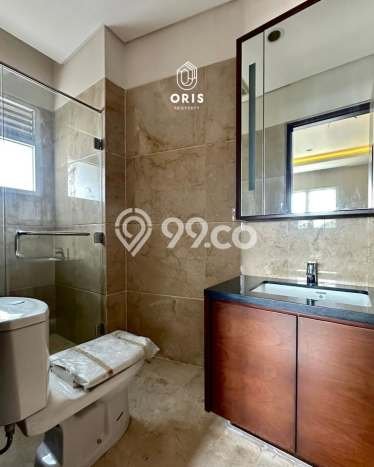 Dijual Cepat Rumah LT 147m² / LB 240m² di Kawasan Bisnis Pejaten, Jakarta Selatan Dijual Cepat Rumah LT 147m² / LB 240m² di Kawasan Bisnis Pejaten, Jakarta Selatan