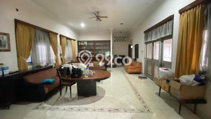 Dijual Rumah Premium dengan Fasilitas Sekitar Komplit di Kebayoran Baru, Jakarta Selatan Dijual Rumah Premium dengan Fasilitas Sekitar Komplit di Kebayoran Baru, Jakarta Selatan