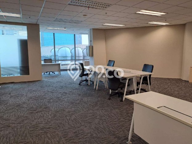 Disewakan Kantor di Kawasan Ramai Sudirman Luas 117m2 Disewakan Kantor di Kawasan Ramai Sudirman Luas 117m2