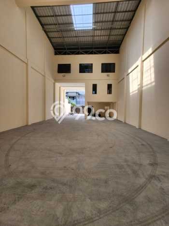 Gudang untuk disewa di Koja punya LT 250m2 & LB 200m2 harga sewa kompetitif Gudang untuk disewa di Koja punya LT 250m2 & LB 200m2 harga sewa kompetitif
