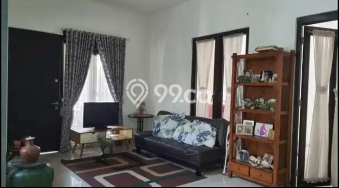 Jual Rumah Mewah Megah Dengan View Cantik di Harapan Indah, Bekasi Jual Rumah Mewah Megah Dengan View Cantik di Harapan Indah, Bekasi