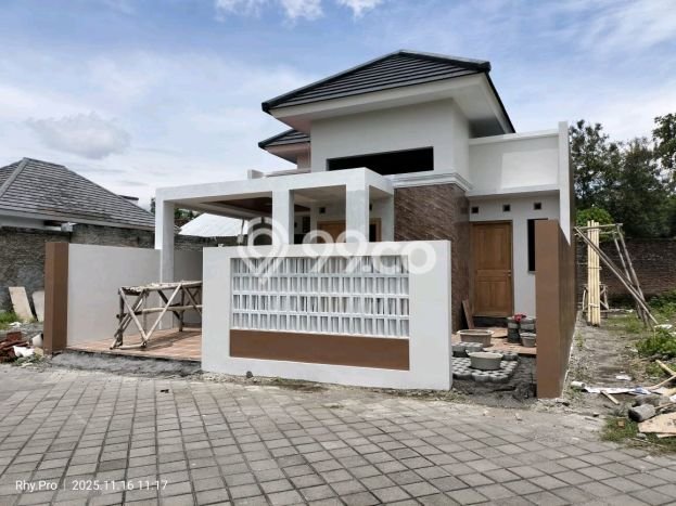 Rumah Modern 3 Kamar LT 122m2 di Purwomartani Rumah Modern 3 Kamar LT 122m2 di Purwomartani