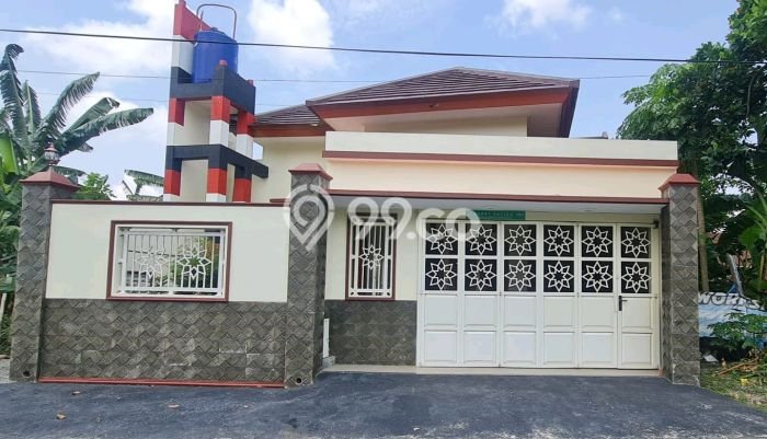 Dijual Cepat Rumah Bagus Siap Huni LB 200m2 di Piyungan, Bantul Dijual Cepat Rumah Bagus Siap Huni LB 200m2 di Piyungan, Bantul