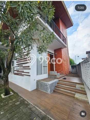 Hunian Cantik Minimalis Lb 210m2 di Kalasan, Sleman Hunian Cantik Minimalis Lb 210m2 di Kalasan, Sleman