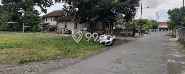 Dijual Tanah di Yogyakarta, Luas 1275m2 SHM Dijual Tanah di Yogyakarta, Luas 1275m2 SHM