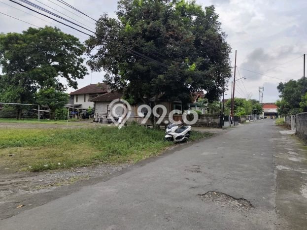 Dijual Tanah di Yogyakarta, Luas 1275m2 SHM Dijual Tanah di Yogyakarta, Luas 1275m2 SHM