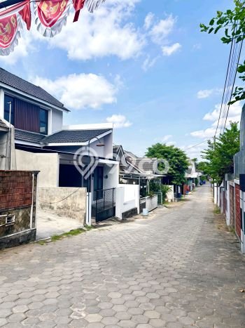 Dijual Rumah Strategis Bagus Punya 3 KT di Berbah Sleman SHM Dijual Rumah Strategis Bagus Punya 3 KT di Berbah Sleman SHM