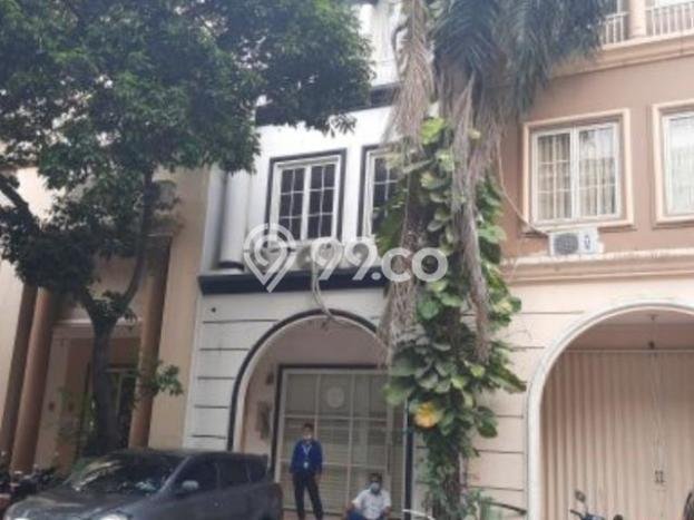 AREA BISNIS! Ruko di Pantai Indah Kapuk, Luas 168m², Jalan Utama, Ramai AREA BISNIS! Ruko di Pantai Indah Kapuk, Luas 168m², Jalan Utama, Ramai
