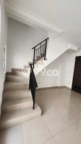 Rumah Modern 3 KT di Pantai Indah Kapuk 2 Jakarta Utara Rumah Modern 3 KT di Pantai Indah Kapuk 2 Jakarta Utara