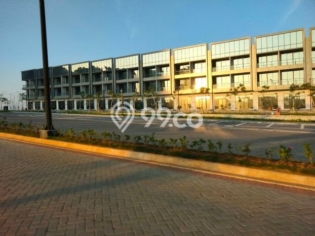 AREA BISNIS! Ruko di Pantai Indah Kapuk 2, Luas 236m², Mainroad, Ramai AREA BISNIS! Ruko di Pantai Indah Kapuk 2, Luas 236m², Mainroad, Ramai