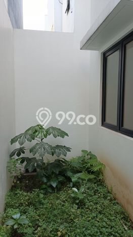 Rumah Luas Asri 3 KT Siap Pakai di BSD Tangerang Rumah Luas Asri 3 KT Siap Pakai di BSD Tangerang