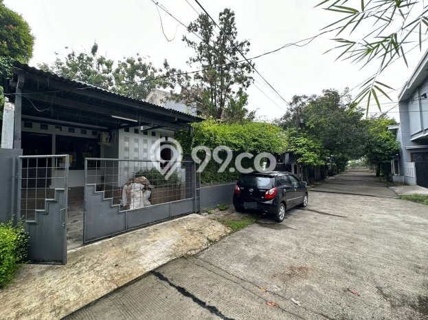 UNIT LANGKA! Rumah kawasan Pamulang, 2 KT, View Indah, LT 140m² LB 100m² UNIT LANGKA! Rumah kawasan Pamulang, 2 KT, View Indah, LT 140m² LB 100m²