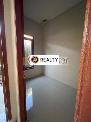 Dijual Cepat Rumah Minimalis & Modern LB 36m2 di Bojong Sari Dijual Cepat Rumah Minimalis & Modern LB 36m2 di Bojong Sari