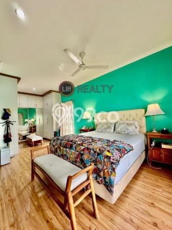 Hunian Elit LB 310m2 Siap Pakai Desain Elegan di Lebak Bulus, Jakarta Selatan Hunian Elit LB 310m2 Siap Pakai Desain Elegan di Lebak Bulus, Jakarta Selatan