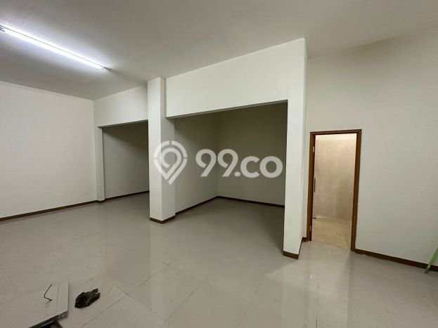 Ruko Premium Kawasan Pondok Gede, Luas 445m², Mainroad, Area Bisnis Aktif Ruko Premium Kawasan Pondok Gede, Luas 445m², Mainroad, Area Bisnis Aktif
