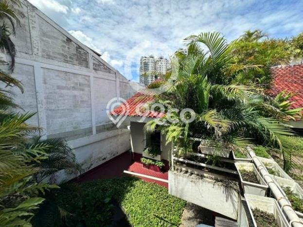 Rumah Elit Modern Tanpa Renovasi di Terogong Jakarta Selatan Rumah Elit Modern Tanpa Renovasi di Terogong Jakarta Selatan