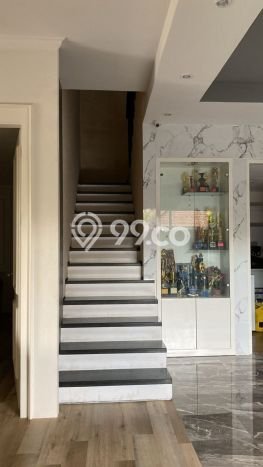 Dijual Rumah Mewah Megah Dengan View Cantik di Padangsambian , Denpasar Dijual Rumah Mewah Megah Dengan View Cantik di Padangsambian , Denpasar