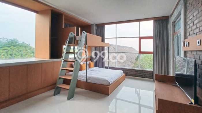 FOR SALE! Vila di , Area 700m2m², Posisi Strategis FOR SALE! Vila di , Area 700m2m², Posisi Strategis