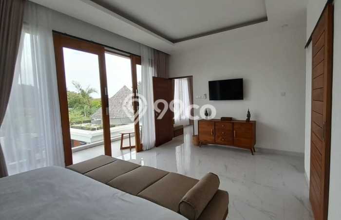 Tersedia Vila di , Dimensi 300m2m², Lingkungan nyaman untuk keluarga Tersedia Vila di , Dimensi 300m2m², Lingkungan nyaman untuk keluarga