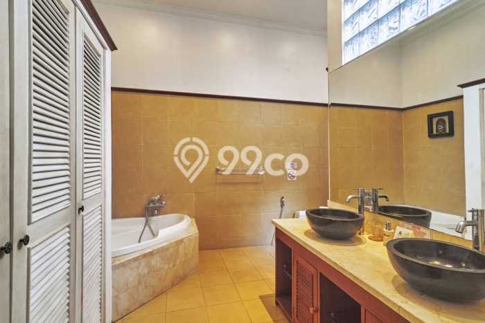 HARGA MENARIK! Vila di Kuta, Luas 620m2m², Kawasan Asri dan aman HARGA MENARIK! Vila di Kuta, Luas 620m2m², Kawasan Asri dan aman