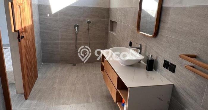 Vila Kawasan Kediri, Luas 840m2m², Dekat ke Fasilitas Umum Vila Kawasan Kediri, Luas 840m2m², Dekat ke Fasilitas Umum
