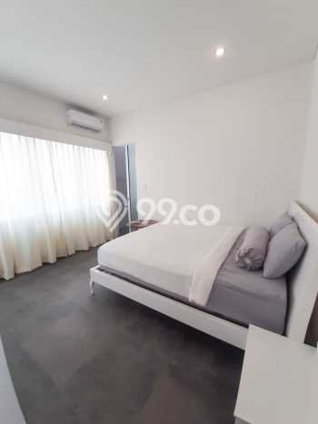 Rumah Elit LB 135m2 Siap Pakai Desain Elegan di Seminyak, Badung Rumah Elit LB 135m2 Siap Pakai Desain Elegan di Seminyak, Badung