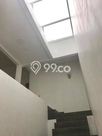 PRIME LOCATION! Rumah Strategis area Kerobokan, LT 150m² LB 400m² PRIME LOCATION! Rumah Strategis area Kerobokan, LT 150m² LB 400m²