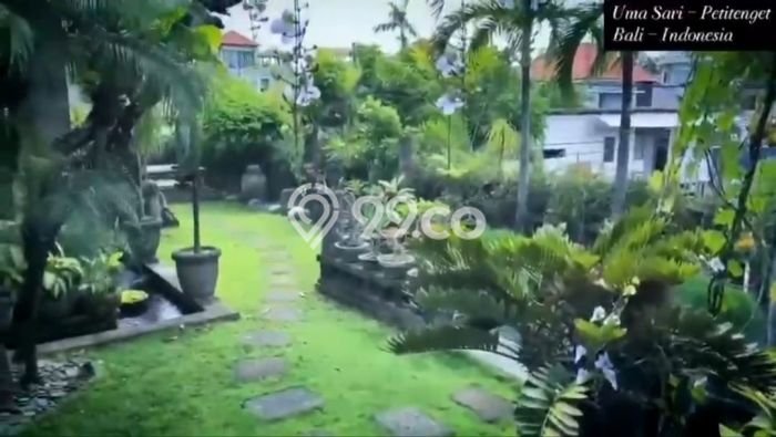 Hunian Elit LB 500m2 Siap Pakai Desain Elegan di Petitenget, Badung Hunian Elit LB 500m2 Siap Pakai Desain Elegan di Petitenget, Badung