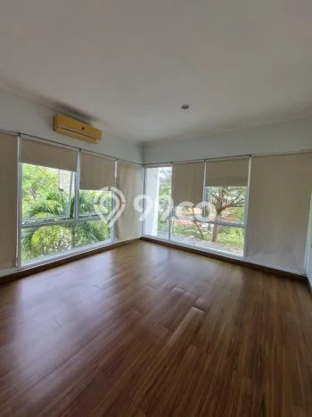 Jual Rumah Mewah Megah Dengan View Cantik di Sunset Road, Badung Jual Rumah Mewah Megah Dengan View Cantik di Sunset Road, Badung