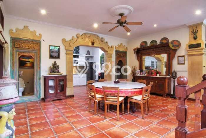 HARGA MENARIK! Vila di Kuta, Luas 620m2m², Kawasan Asri dan aman HARGA MENARIK! Vila di Kuta, Luas 620m2m², Kawasan Asri dan aman