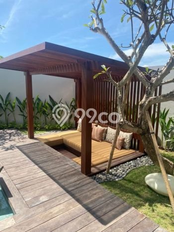 Vila Strategis Kawasan , Dimensi 364m2m², Akses ke beragam fasilitas Vila Strategis Kawasan , Dimensi 364m2m², Akses ke beragam fasilitas