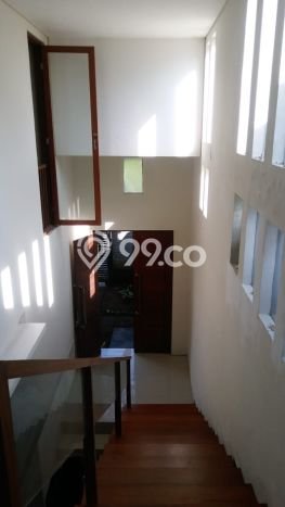 Rumah Luxury Modern Siap Huni di Benoa Badung Rumah Luxury Modern Siap Huni di Benoa Badung