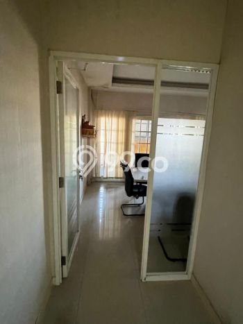Ruko Bagus LT 120m2 LB 290m2 Dijual di Denpasar Barat Denpasar Ruko Bagus LT 120m2 LB 290m2 Dijual di Denpasar Barat Denpasar