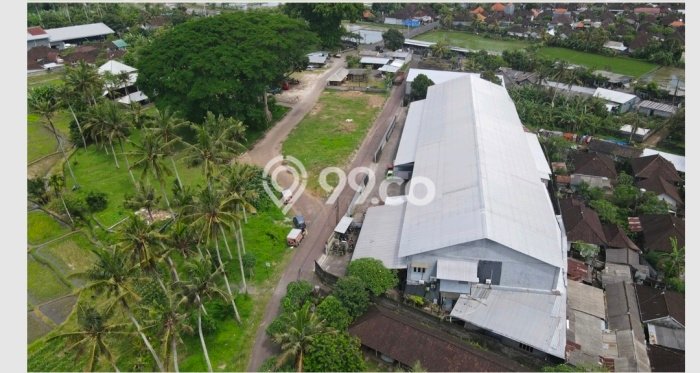 Unit Gudang Dijual di Mengwi Badung Luas Tanah 3510m2, Luas Bangunan 1879m2 Unit Gudang Dijual di Mengwi Badung Luas Tanah 3510m2, Luas Bangunan 1879m2