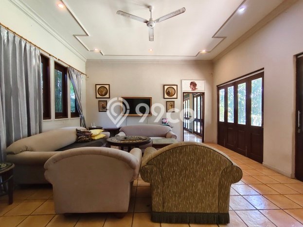 Vila Kawasan , Luas 980m2m², Lingkungan Tenang untuk hunian Vila Kawasan , Luas 980m2m², Lingkungan Tenang untuk hunian