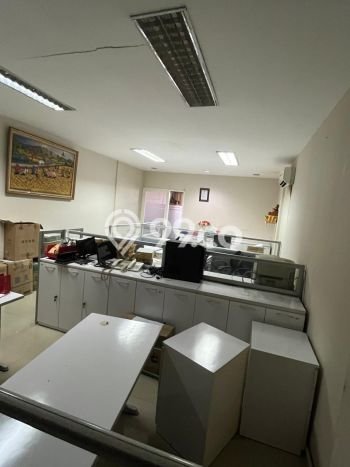 Ruko Bagus LT 120m2 LB 290m2 Dijual di Denpasar Barat Denpasar Ruko Bagus LT 120m2 LB 290m2 Dijual di Denpasar Barat Denpasar