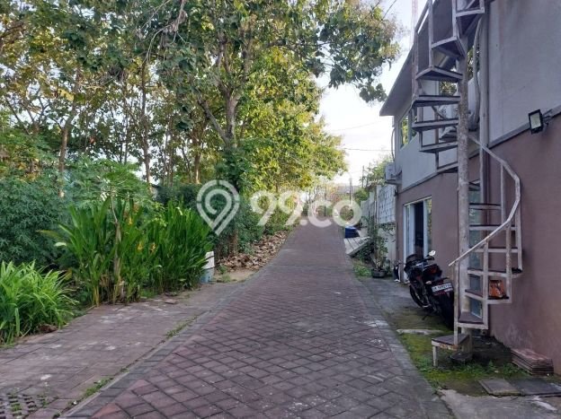 Unit Komersial Dijual di Badung LT 180m2 & LB 275m2 Unit Komersial Dijual di Badung LT 180m2 & LB 275m2