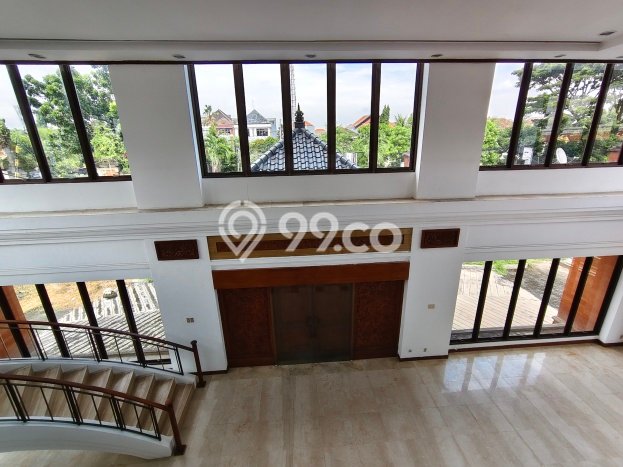 Untuk Dijual! Komersial di Panjer Denpasar LT 1292m2 / LB 1521m2 Kawasan Bisnis Untuk Dijual! Komersial di Panjer Denpasar LT 1292m2 / LB 1521m2 Kawasan Bisnis