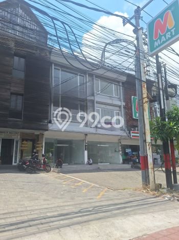 Ruko Komersial Disewakan di Kuta Badung Luas 270m2 Ruko Komersial Disewakan di Kuta Badung Luas 270m2