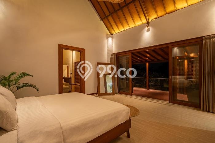 HOT DEAL! Vila Kawasan , Luas 600m2m², Area Strategis HOT DEAL! Vila Kawasan , Luas 600m2m², Area Strategis