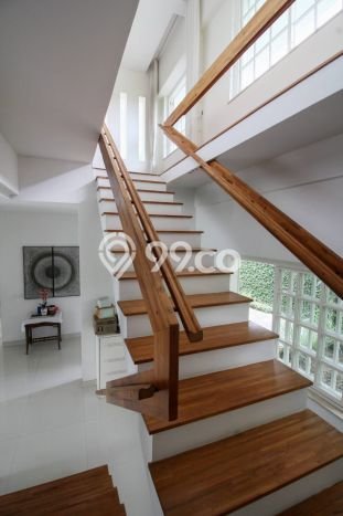 Rumah Elit Modern Tanpa Renovasi di Umalas Badung Rumah Elit Modern Tanpa Renovasi di Umalas Badung