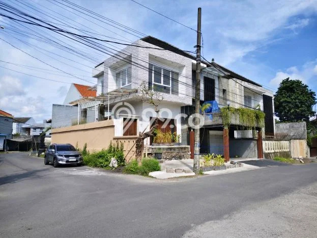 Jual Rumah Mewah Megah Dengan View Cantik di Sunset Road, Badung Jual Rumah Mewah Megah Dengan View Cantik di Sunset Road, Badung