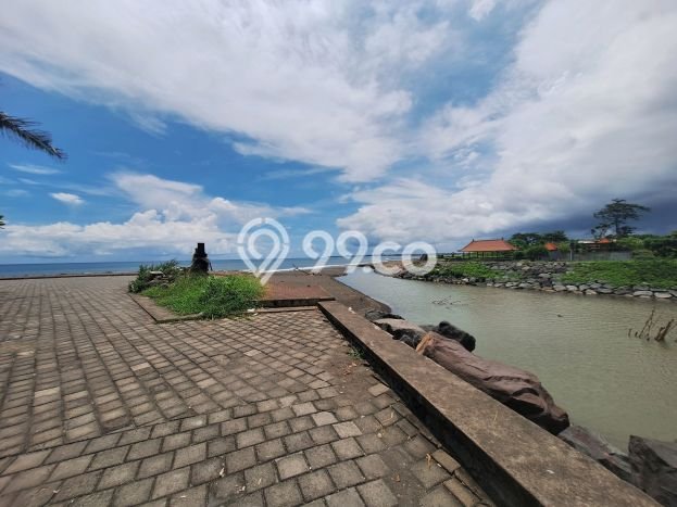 HOT DEAL! Vila Kawasan , Area 700m2m², Area Strategis HOT DEAL! Vila Kawasan , Area 700m2m², Area Strategis