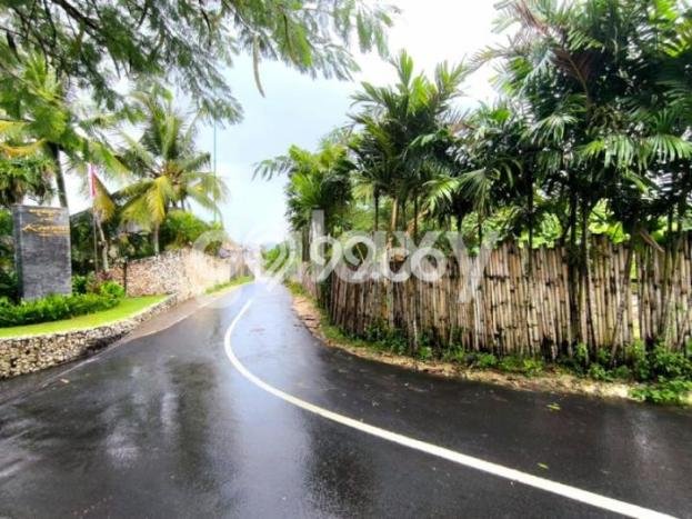 Tanah Dijual Lokasi Kuta Selatan, Badung Luas 27520m2 Legalitas Aman Tanah Dijual Lokasi Kuta Selatan, Badung Luas 27520m2 Legalitas Aman