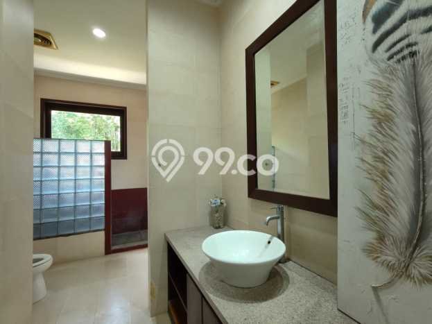 FOR SALE! Vila Kawasan , Area 1500m2m², Lokasi Premium FOR SALE! Vila Kawasan , Area 1500m2m², Lokasi Premium